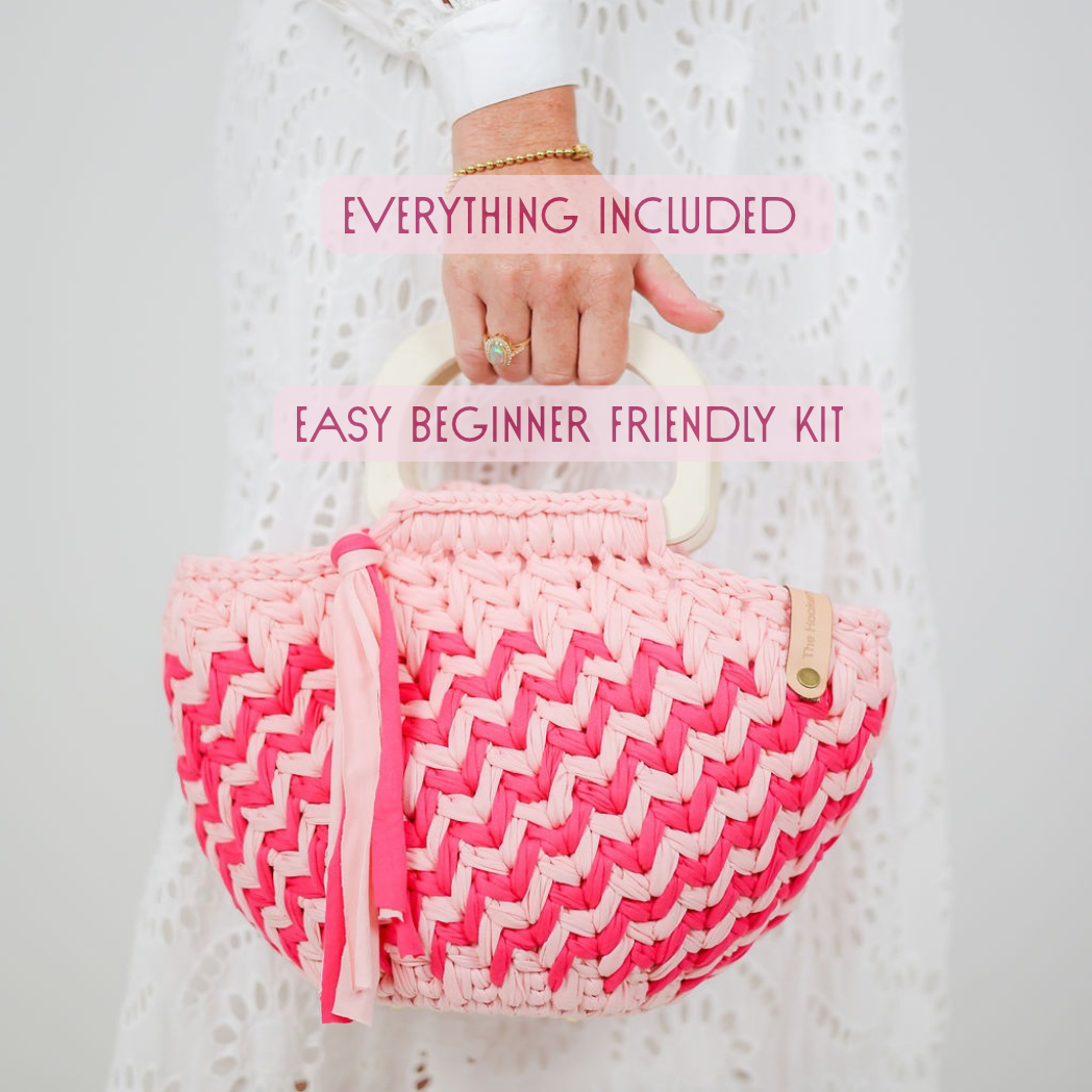 The Bubblegum Bag Crochet Kit